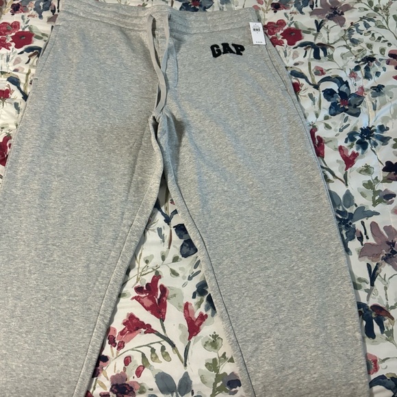 GAP Other - Gap logo fleece joggers